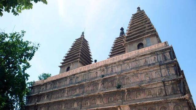 IM电竞 电子竞技平台“京西小故宫”修缮重开！古寺寻幽、山林品茶北京最美秋天在这(图6)