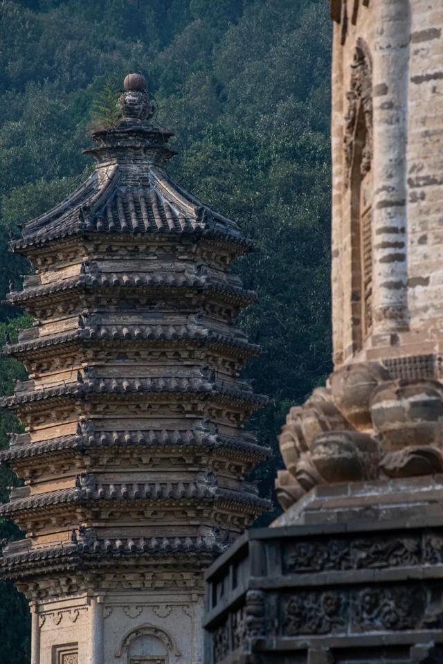 IM电竞 电子竞技平台“京西小故宫”修缮重开！古寺寻幽、山林品茶北京最美秋天在这(图34)