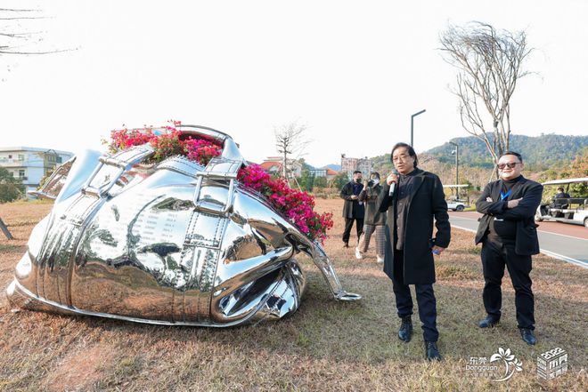 IM电竞 IM电竞平台12件雕塑作品坐落黄旗南东莞首届城市空间艺术邀请展开幕（附视频）(图4)