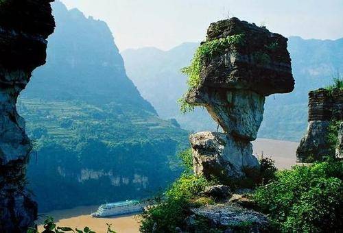 IM电竞 IM电竞app重庆大足石刻五天跟团游这篇安排行程及景点路线驴友一定要仔细看这篇攻略(图3)